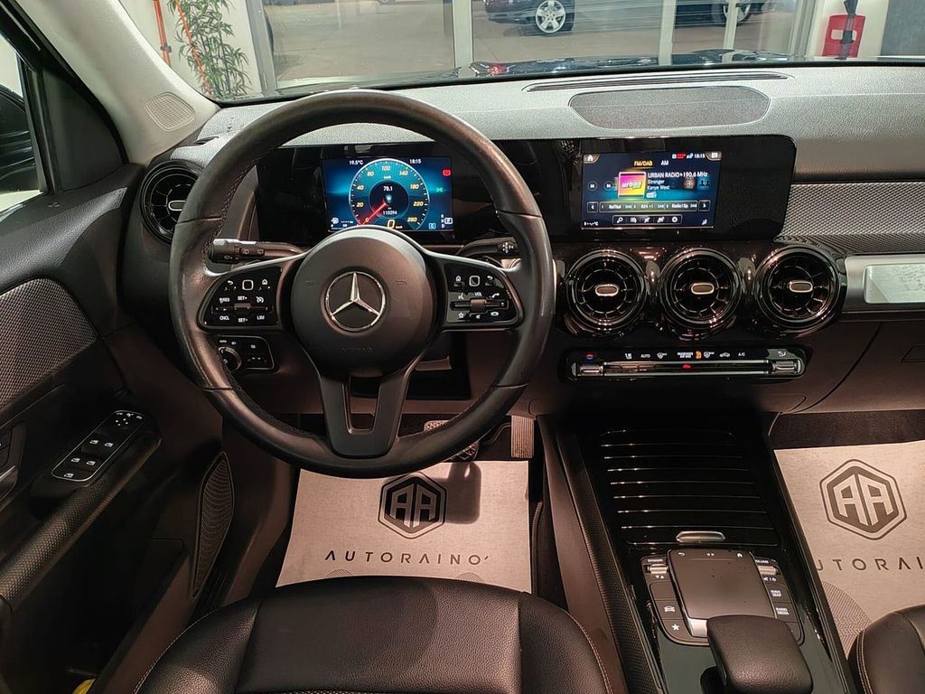 Mercedes-Benz GLB 200 2022