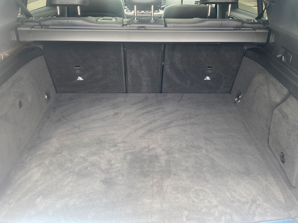 Mercedes-Benz GLE 350 2021