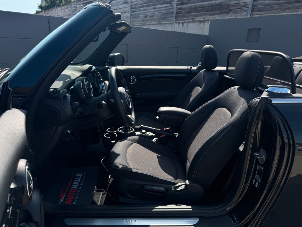 MINI Cooper Cabrio 2022