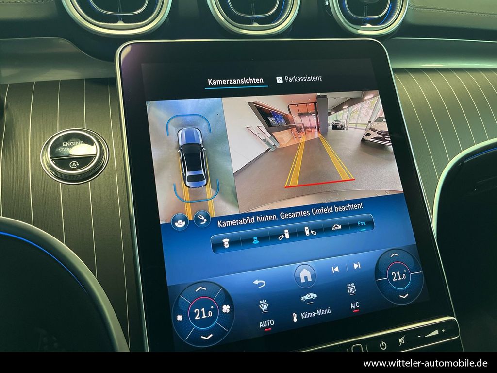 Mercedes-Benz C 300 2025