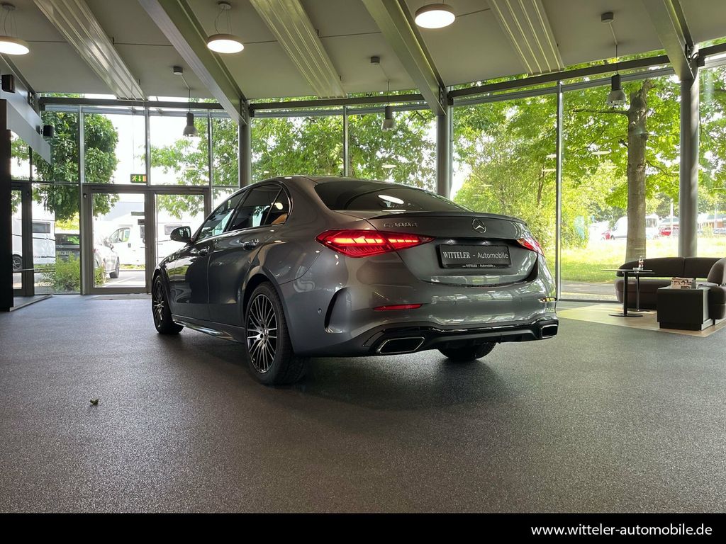 Mercedes-Benz C 300 2025