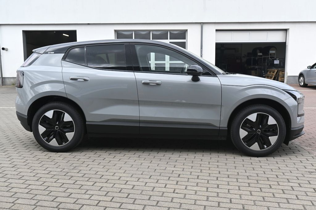 Volvo EX30 2025