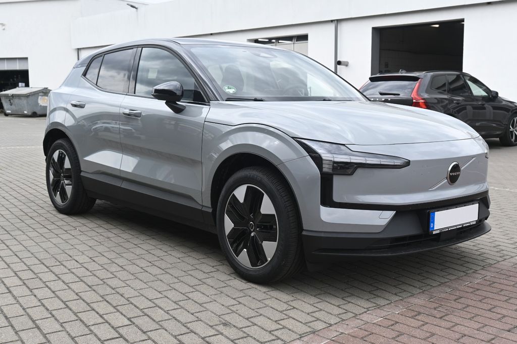 Volvo EX30 2025