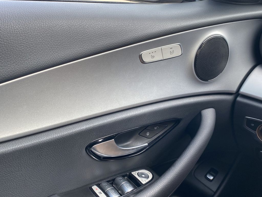 Mercedes-Benz E 300 2020