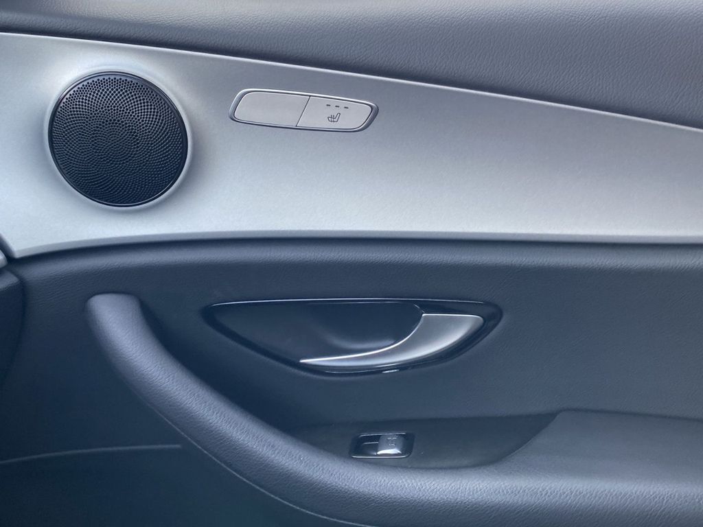 Mercedes-Benz E 300 2020