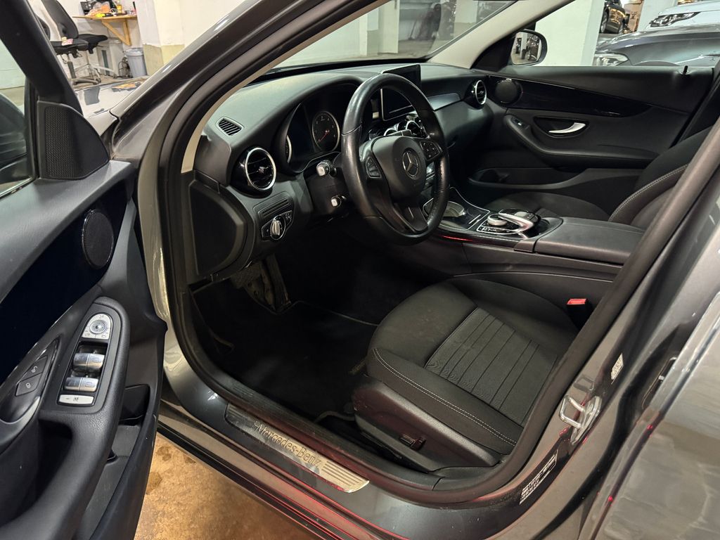 Mercedes-Benz C 200 2016