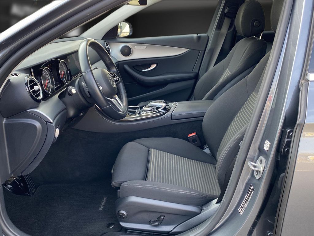 Mercedes-Benz E 300 2020