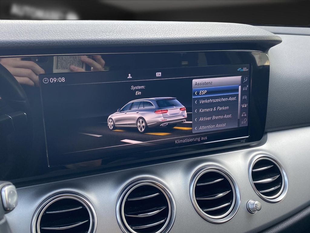 Mercedes-Benz E 300 2020