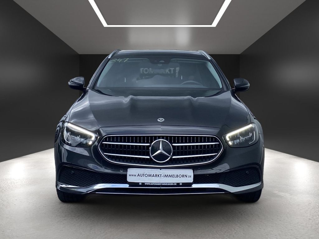 Mercedes-Benz E 300 2021