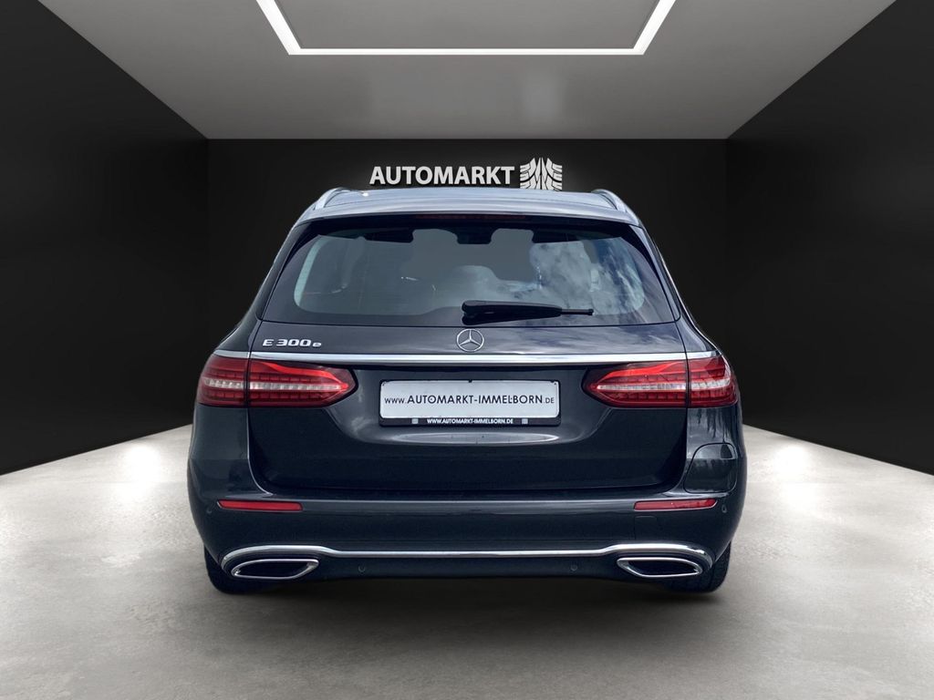 Mercedes-Benz E 300 2021