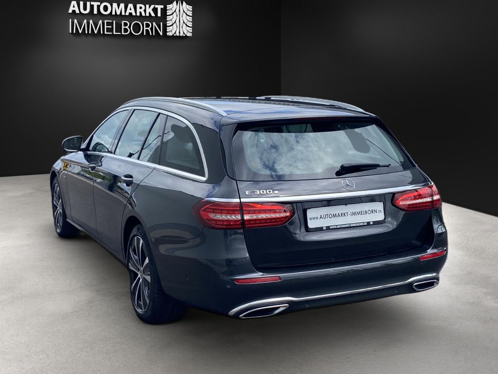 Mercedes-Benz E 300 2021