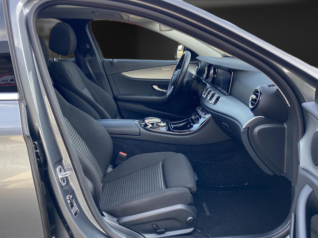 Mercedes-Benz E 300 2020