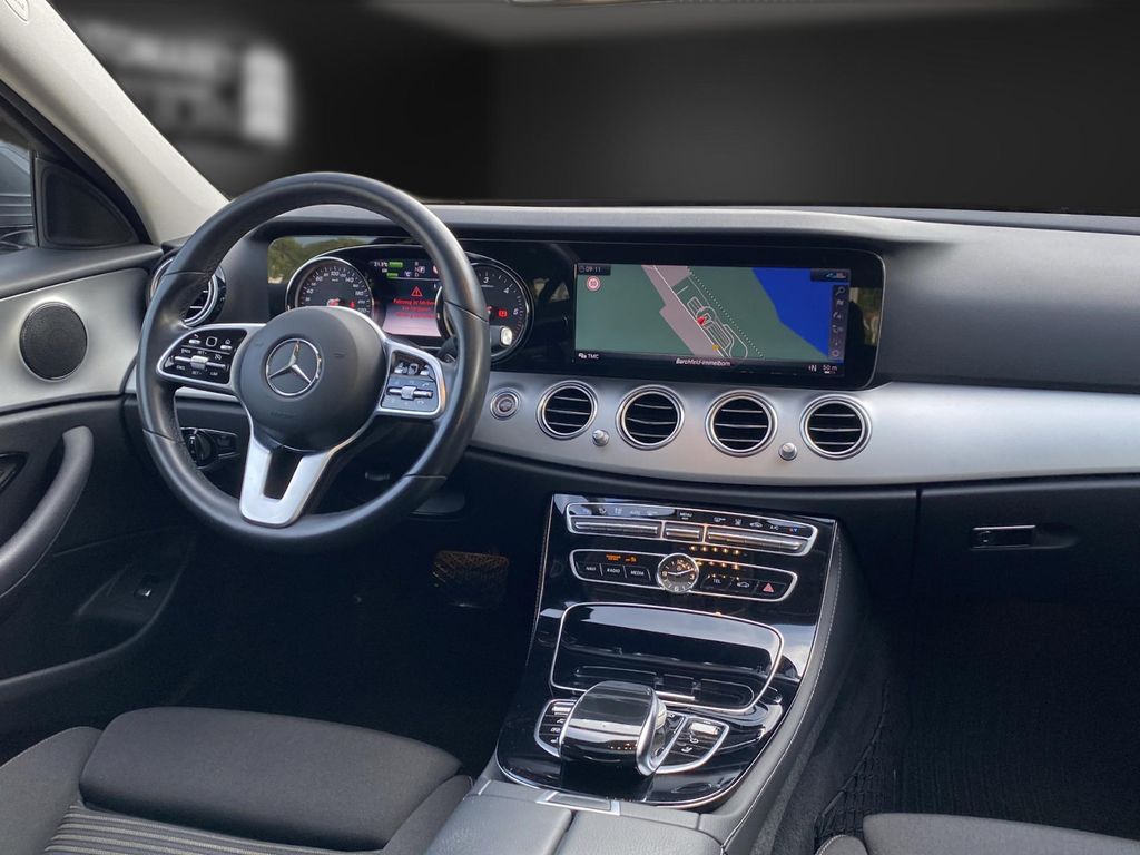 Mercedes-Benz E 300 2020