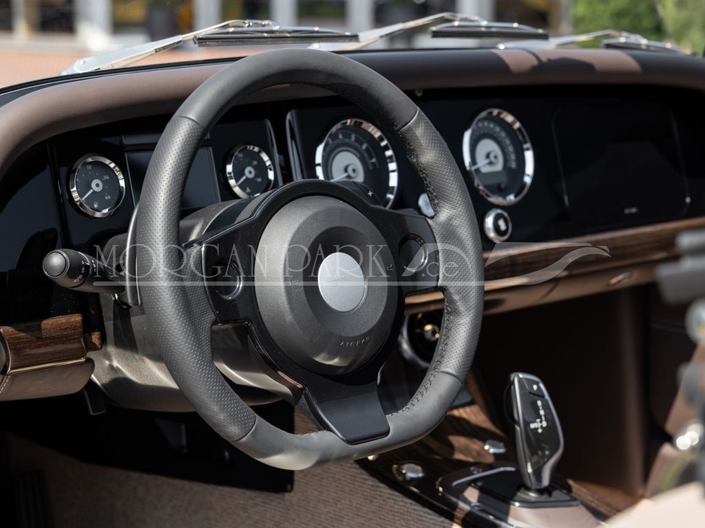 Morgan Plus 4