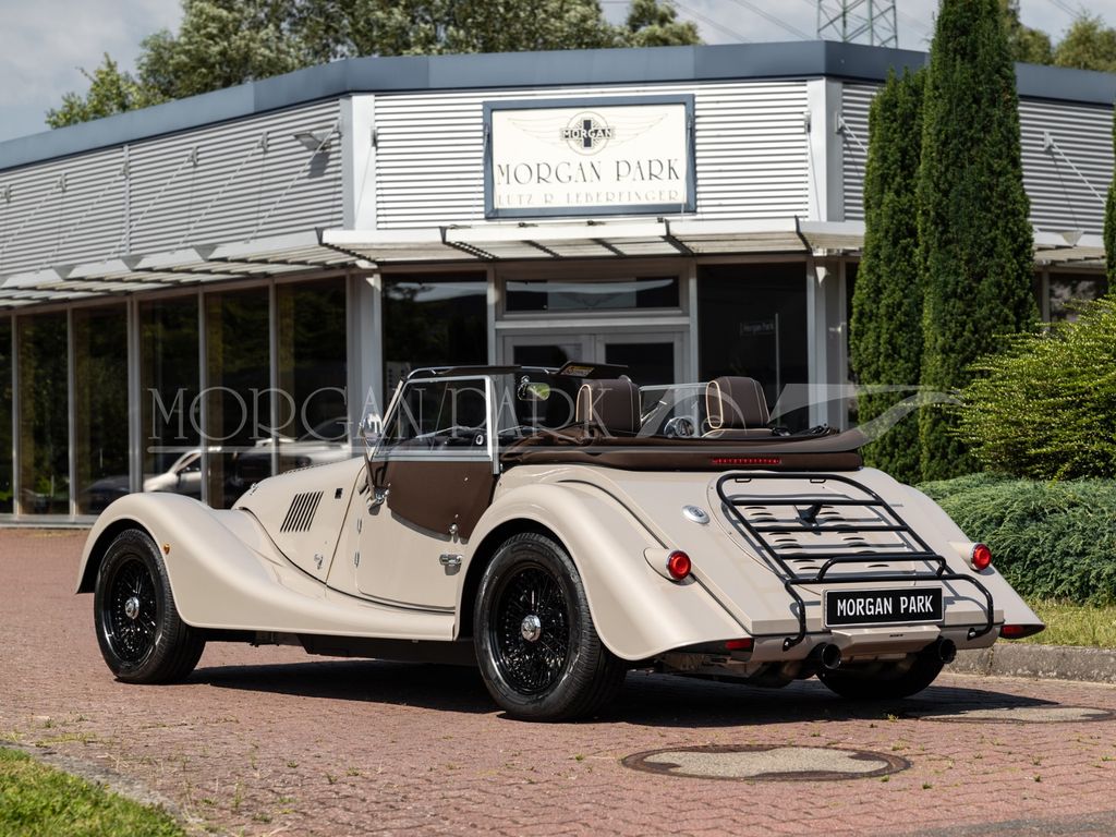 Morgan Plus 4