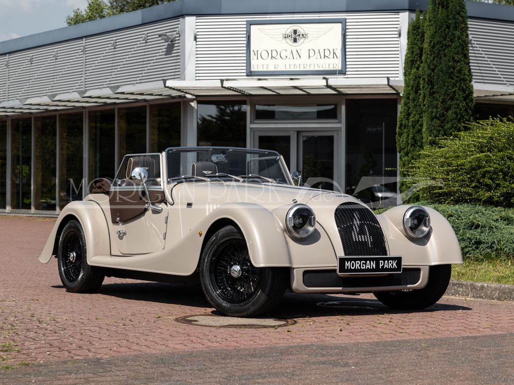 Morgan Plus 4