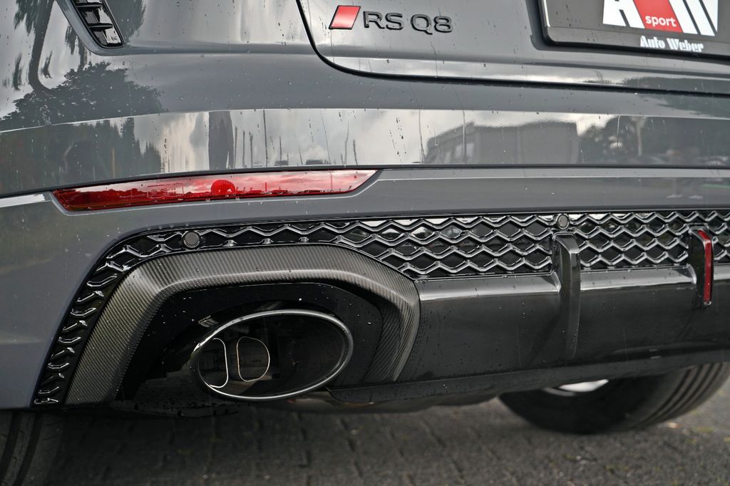 Audi RSQ8 2025