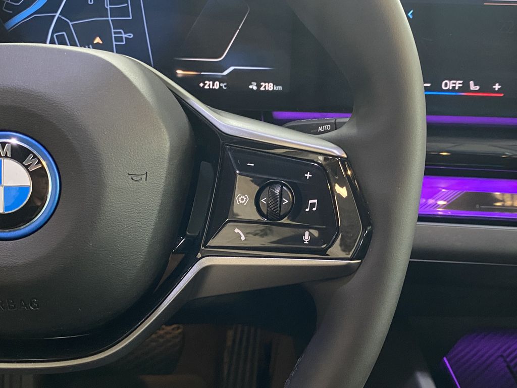 BMW i5 2024