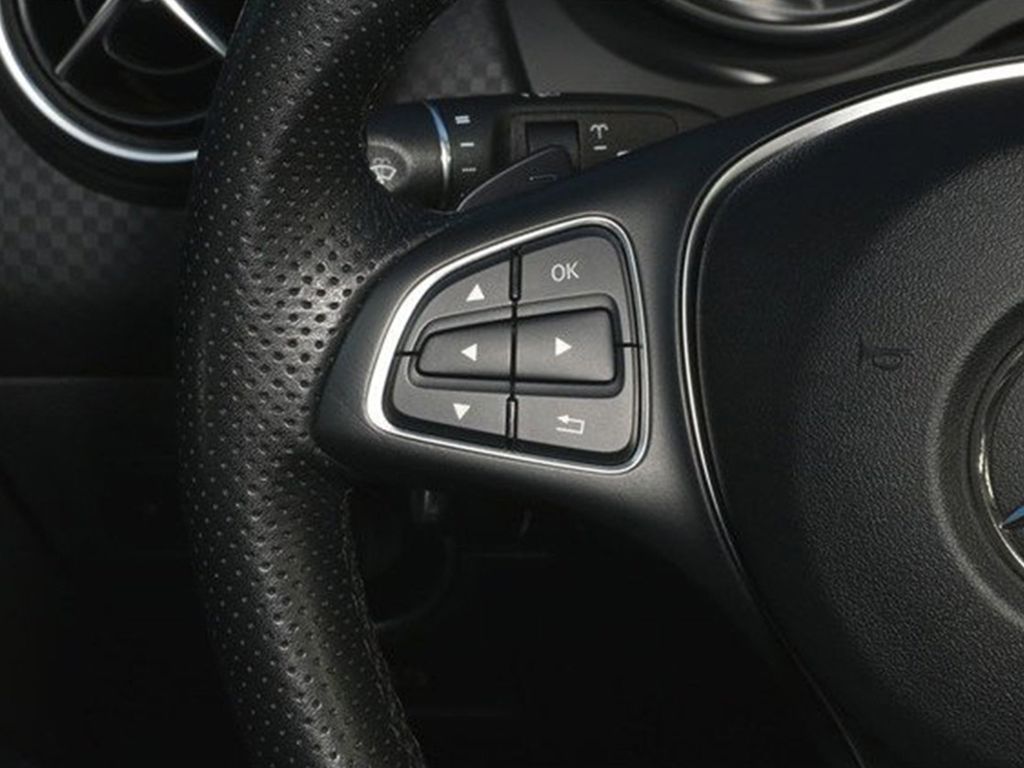 Mercedes-Benz A 180 2016