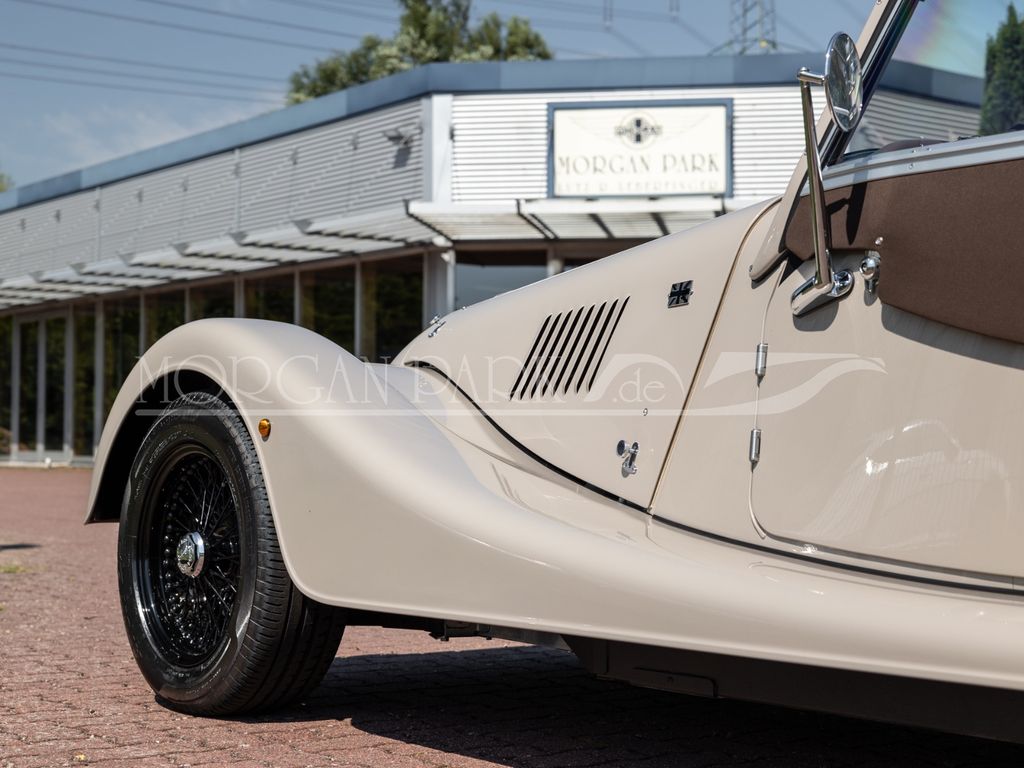 Morgan Plus 4