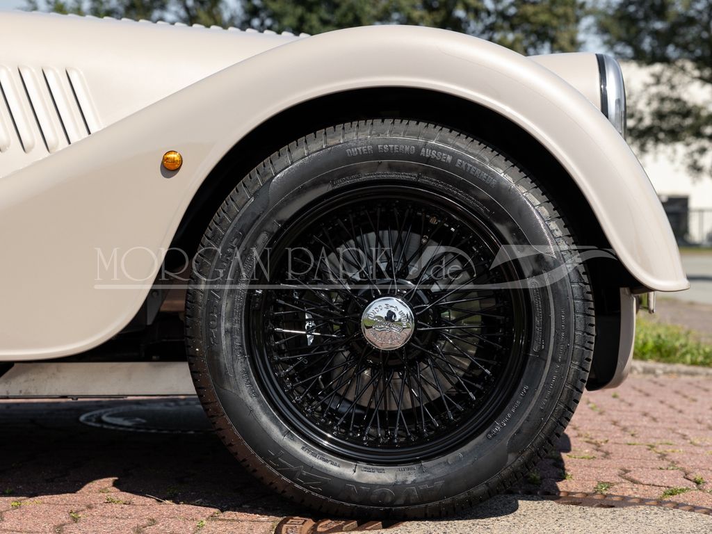 Morgan Plus 4