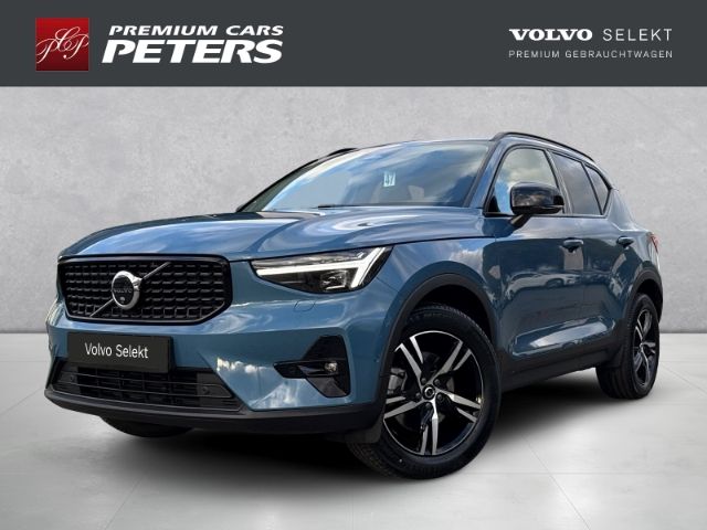Volvo XC40 2025