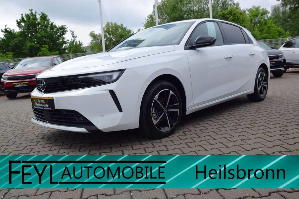 Opel Astra 2024