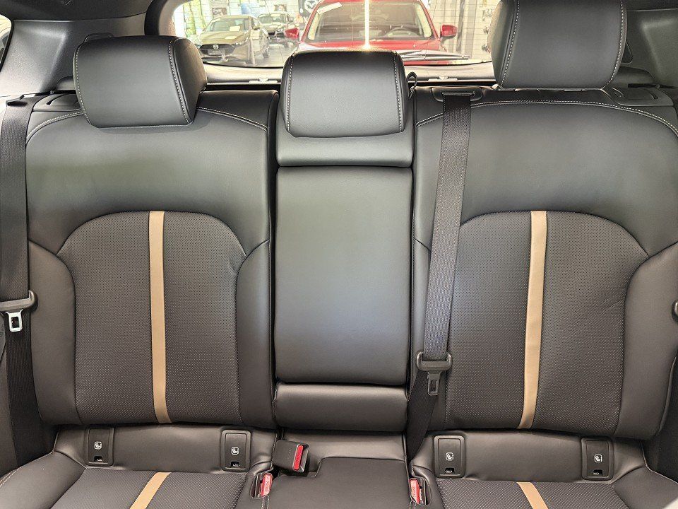 Mazda CX-60 2025