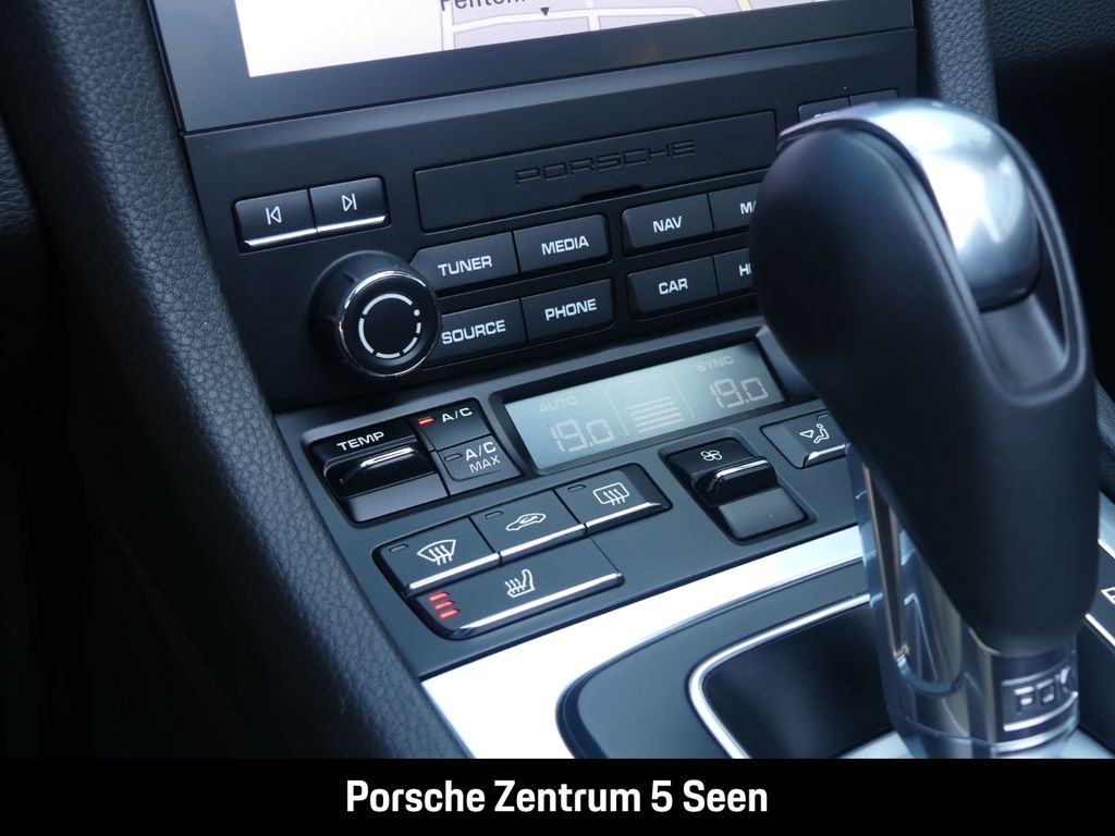 Porsche Boxster 2024