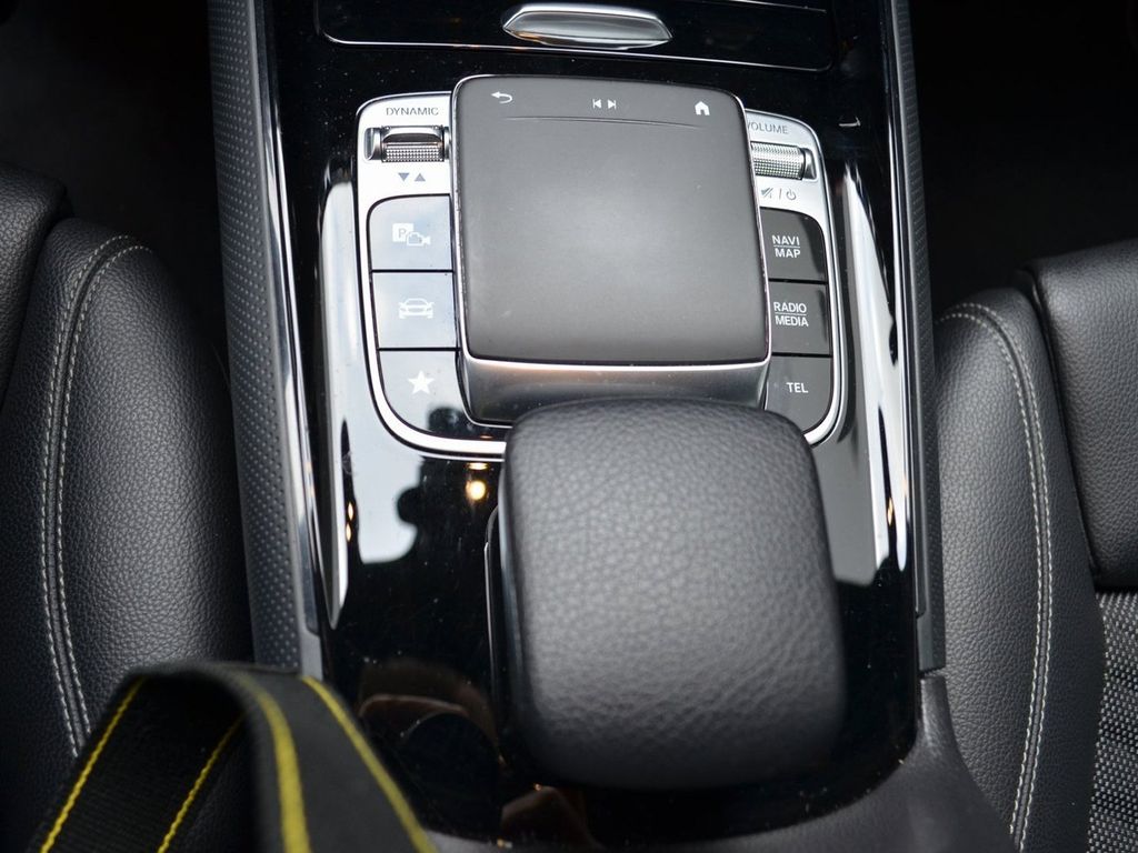 Mercedes-Benz B 180 2019