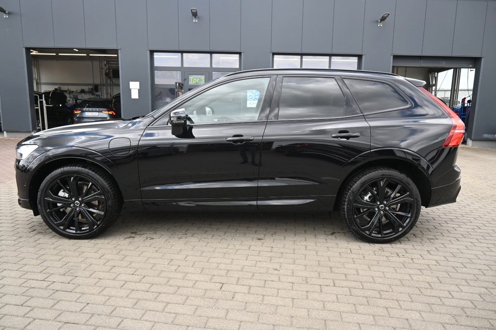 Volvo XC60 2025