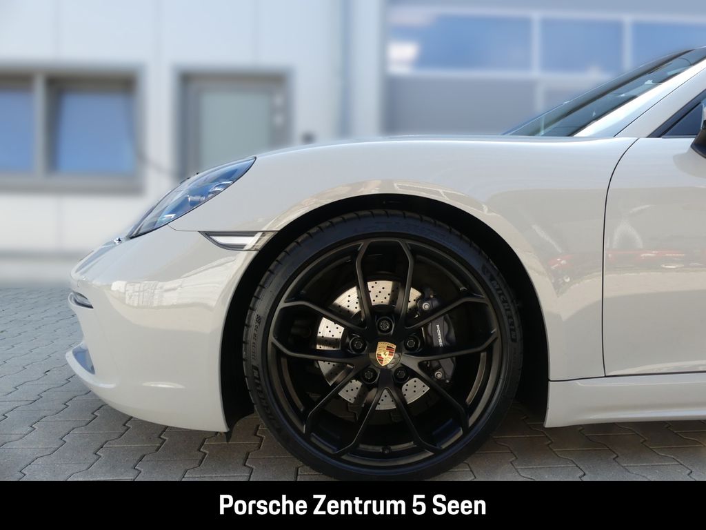 Porsche Boxster 2024