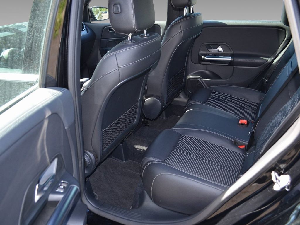 Mercedes-Benz B 180 2019