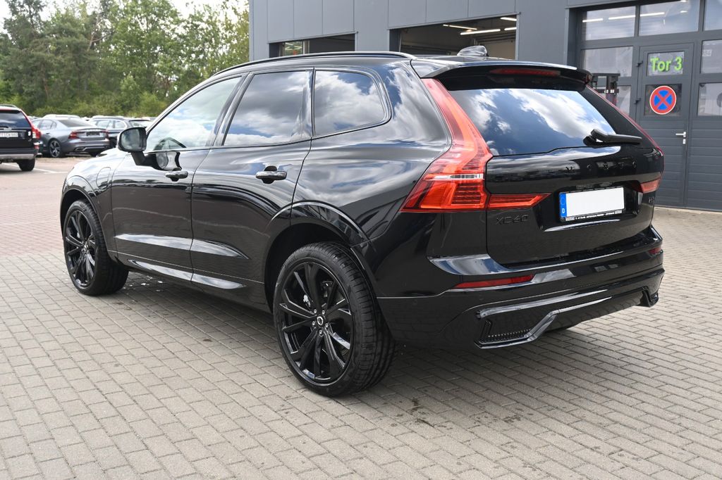 Volvo XC60 2025