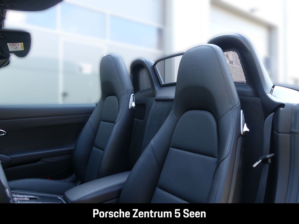 Porsche Boxster 2024
