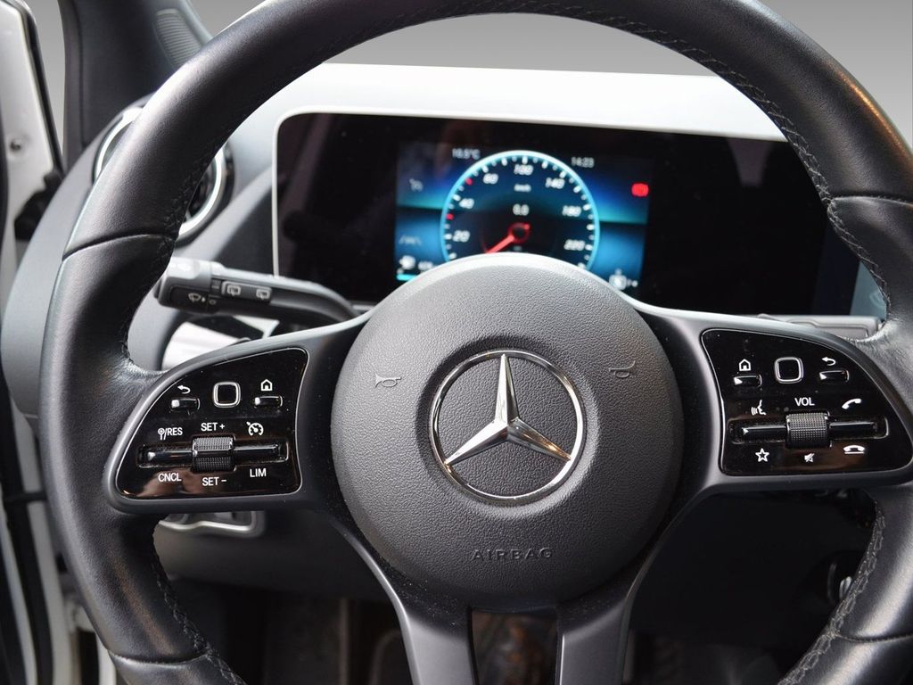 Mercedes-Benz B 180 2019