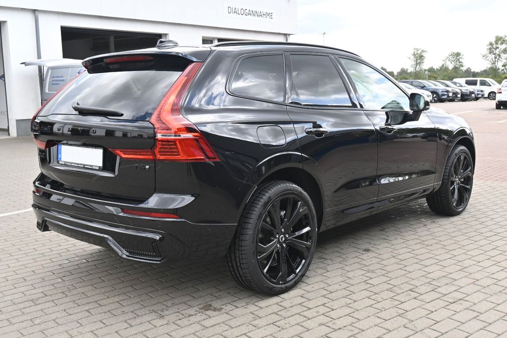 Volvo XC60 2025