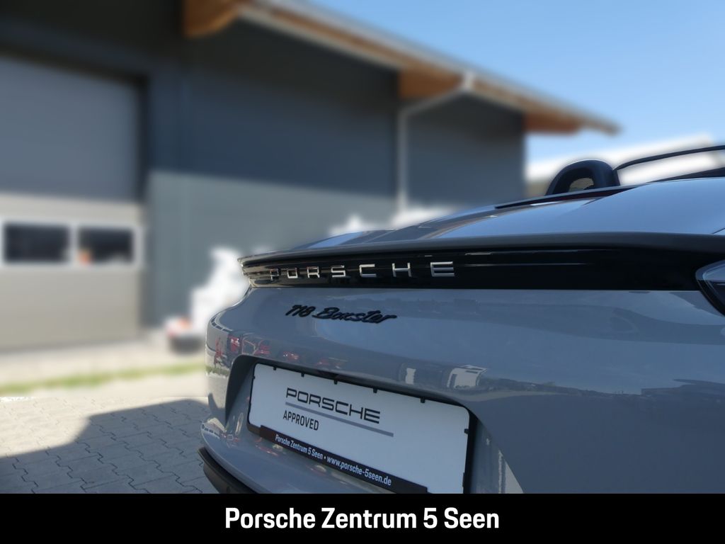 Porsche Boxster 2024