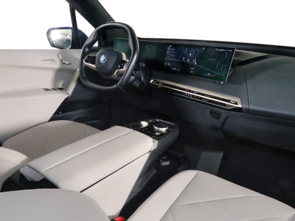 BMW iX 2022