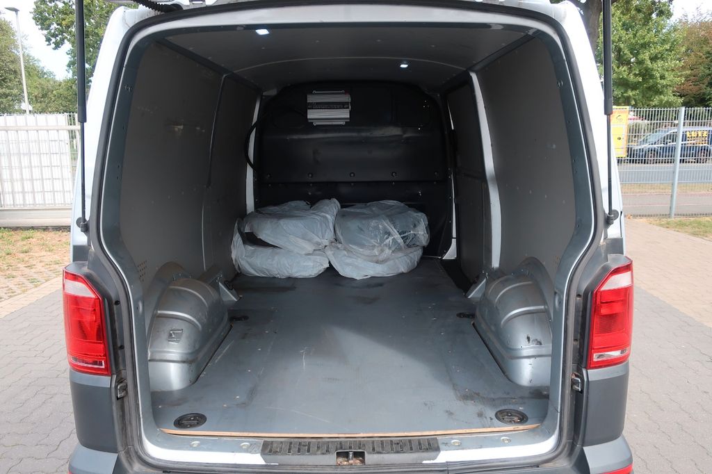 Volkswagen T6 Transporter 2016