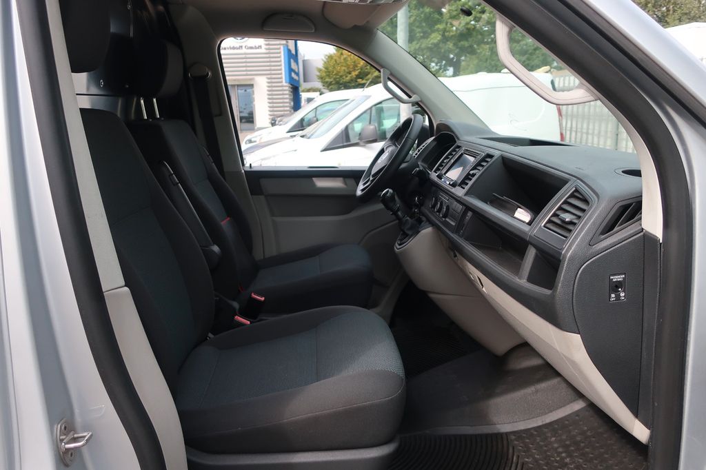 Volkswagen T6 Transporter 2016