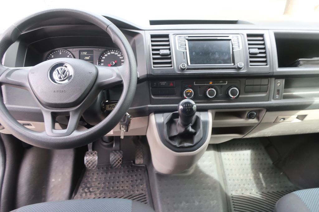 Volkswagen T6 Transporter 2016