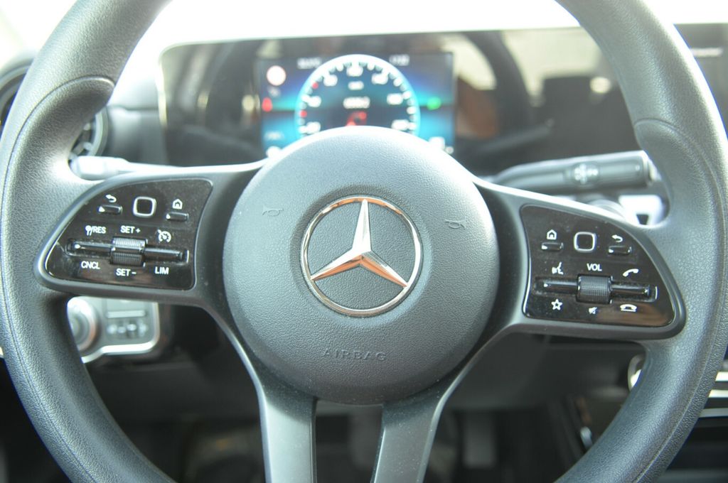 Mercedes-Benz A 180 2022