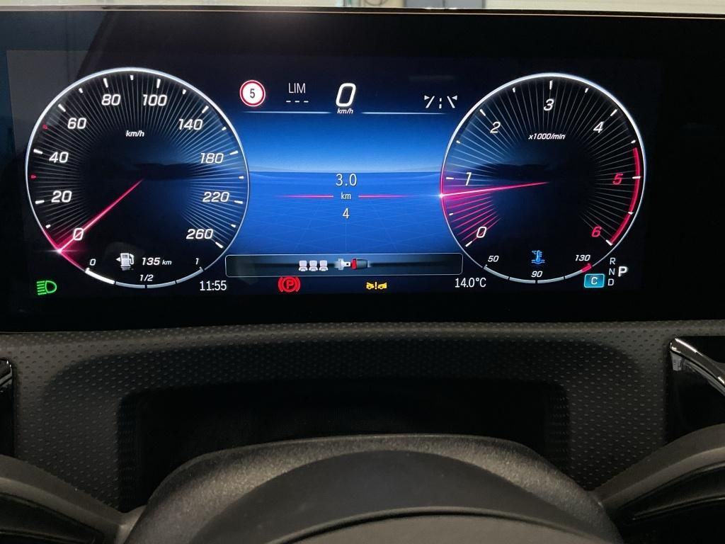 Mercedes-Benz A 200 2025