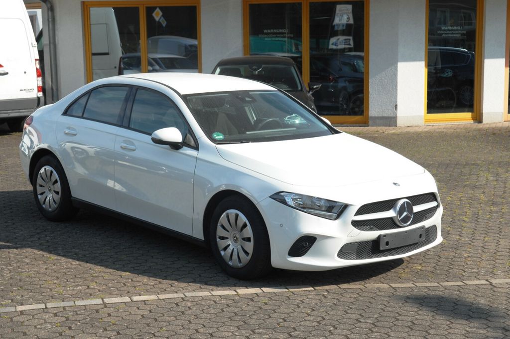 Mercedes-Benz A 180 2022