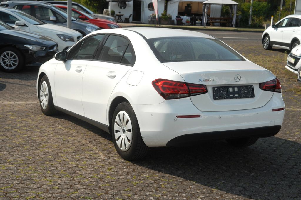 Mercedes-Benz A 180 2022