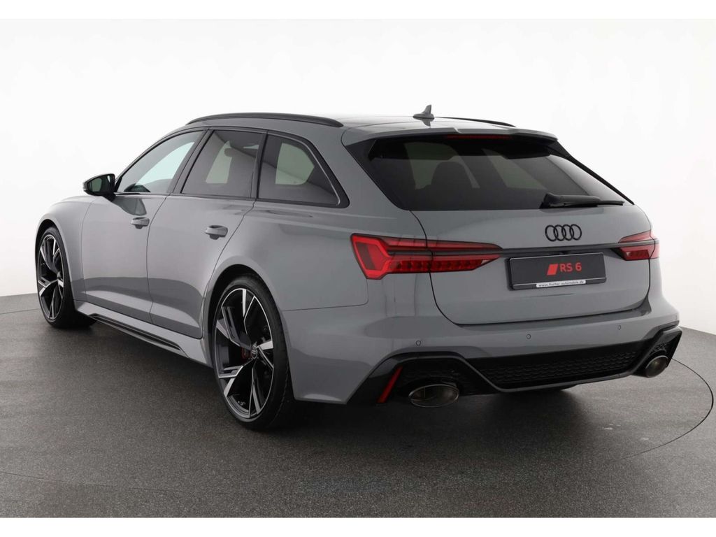 Audi RS6 2025