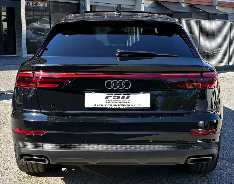 Audi Q8 2024