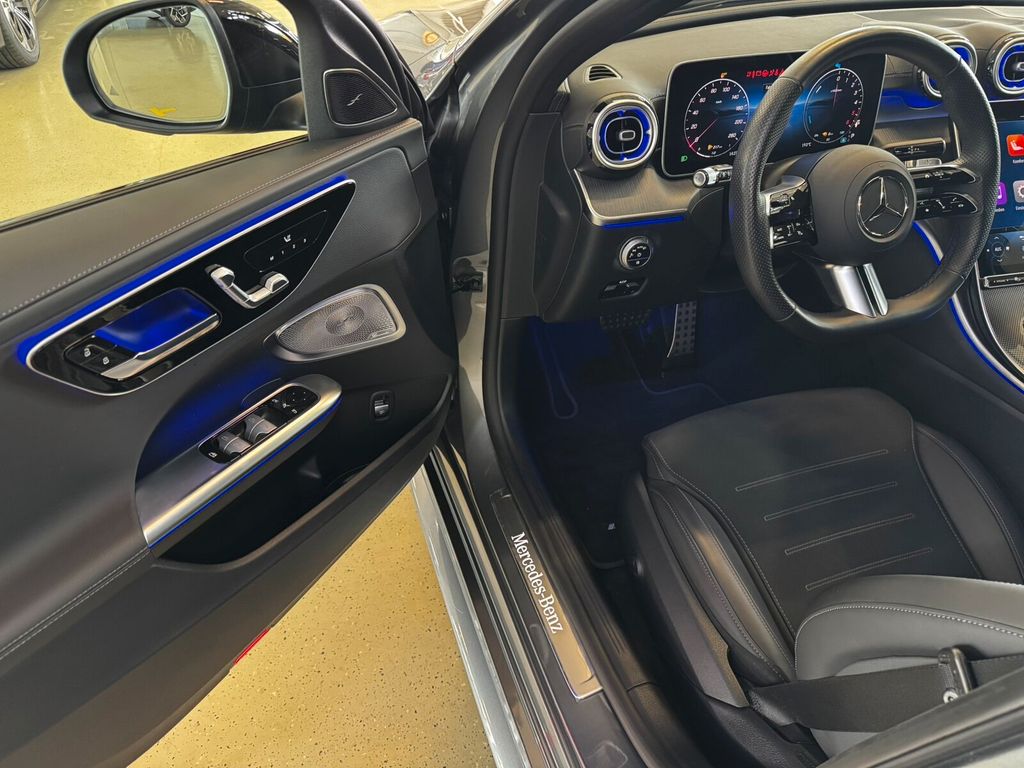 Mercedes-Benz C 300 2024