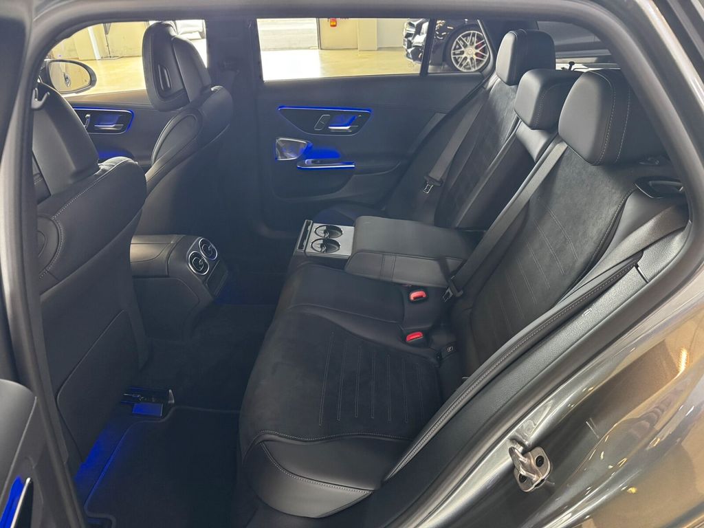 Mercedes-Benz C 300 2024